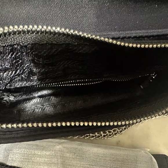 handbag - Picture 4 of 4